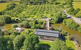Braeburn Lodge